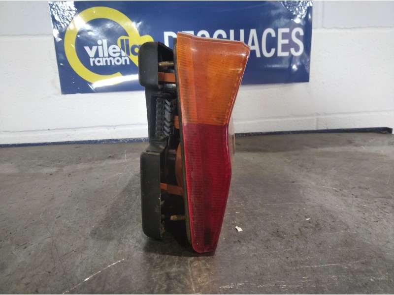 Recambio de piloto trasero derecho para ford orion  | 0.91 - ...  | 0.91 - ... referencia OEM IAM   