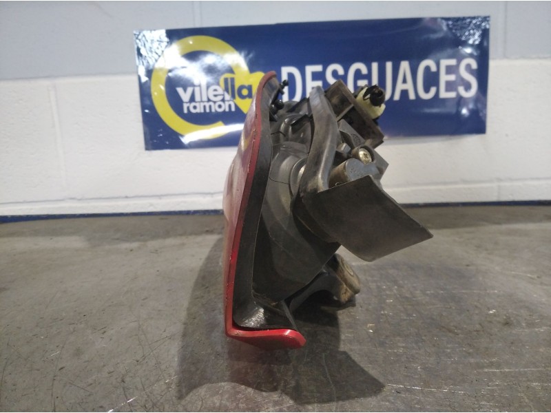 Recambio de piloto trasero izquierdo para fiat punto (199)  | ...  | ... referencia OEM IAM   