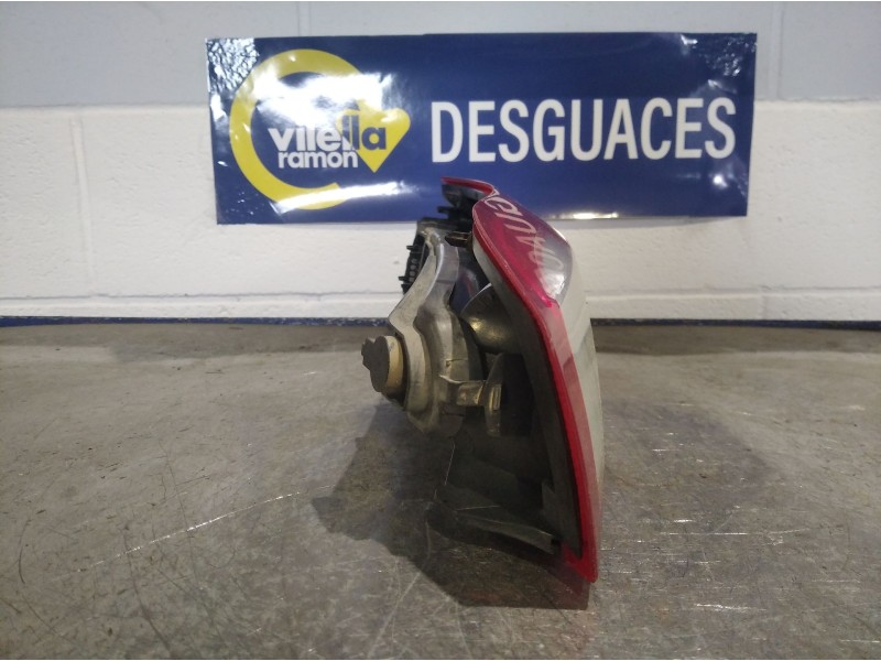 Recambio de piloto trasero derecho para opel meriva enjoy | 02.03 - 12.06 enjoy | 02.03 - 12.06 referencia OEM IAM   