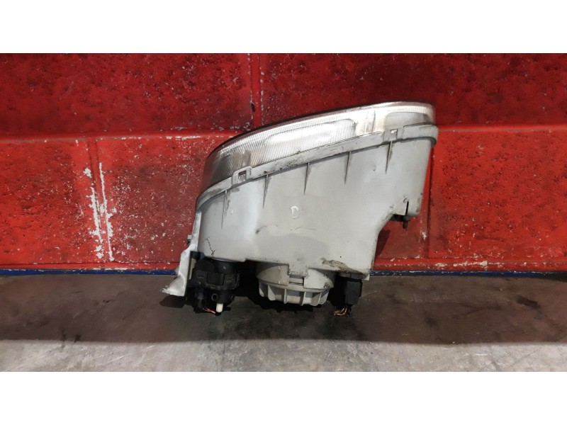 Recambio de faro derecho para hyundai lantra berlina (rd)  | 0.99 - 0.00  | 0.99 - 0.00 referencia OEM IAM   