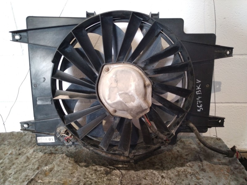 Recambio de electroventilador para alfa romeo 147 (190) 1.6 16v cat referencia OEM IAM 81209375020068   Recambio de electroventilador para alfa romeo 147 (190) 1.6 16v cat referencia OEM IAM 81209375020068