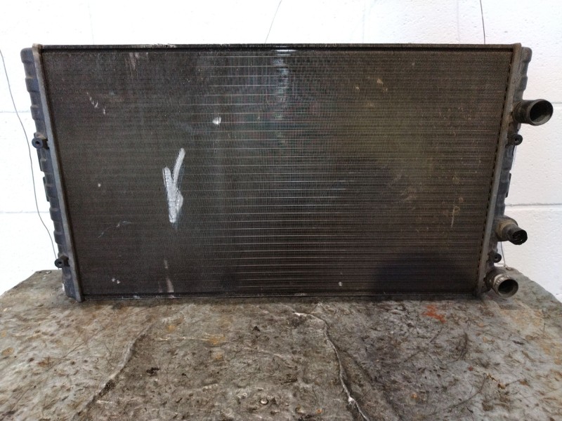 Recambio de radiador agua para volkswagen polo referencia OEM IAM    Recambio de radiador agua para volkswagen polo referencia OEM IAM