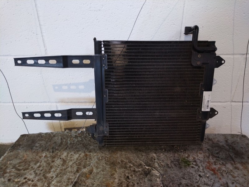 Recambio de condensador radiador aire acondicionado para volkswagen polo referencia OEM IAM    Recambio de condensador radiador aire acondicionado para volkswagen polo referencia OEM IAM
