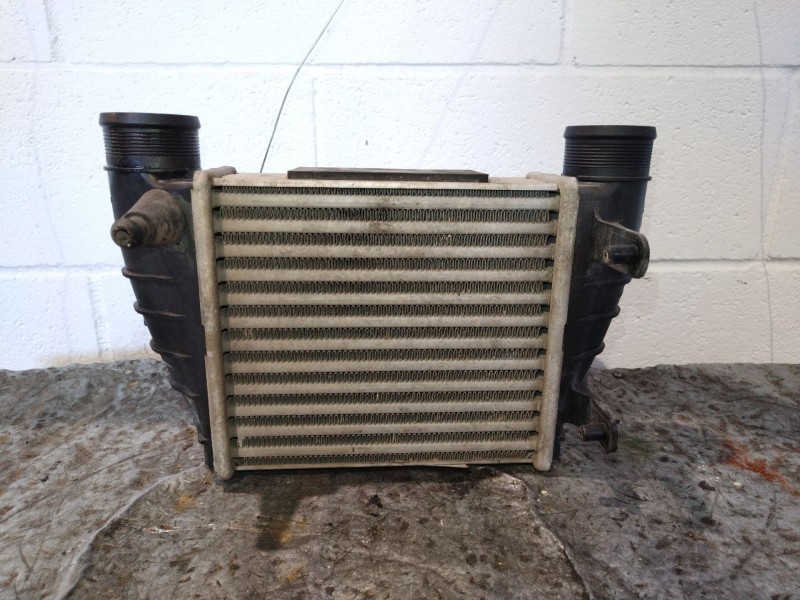 Recambio de intercooler para audi a4 berlina (8e) 2.0 16v tfsi referencia OEM IAM 8E0145806M   Recambio de intercooler para audi a4 berlina (8e) 2.0 16v tfsi referencia OEM IAM 8E0145806M