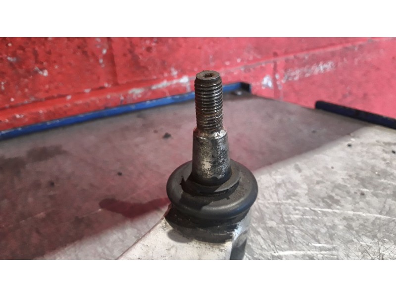 Recambio de brazo suspension inferior delantero izquierdo para audi a4 berlina (b5) 1.8 | 08.94 - 12.99 1.8 | 08.94 - 12.99 refe