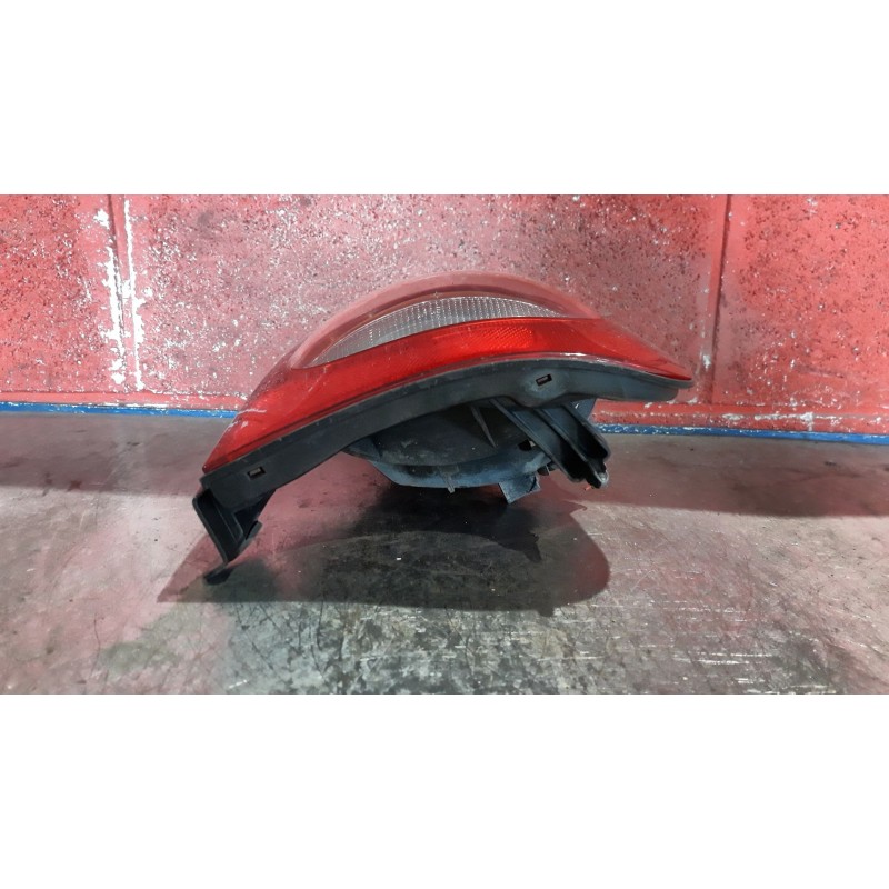 Recambio de piloto trasero derecho para hyundai lantra berlina (rd)  | 0.99 - 0.00  | 0.99 - 0.00 referencia OEM IAM   