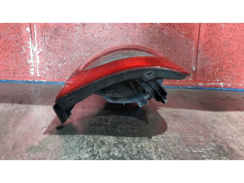 Recambio de piloto trasero derecho para hyundai lantra berlina (rd)  | 0.99 - 0.00  | 0.99 - 0.00 referencia OEM IAM   