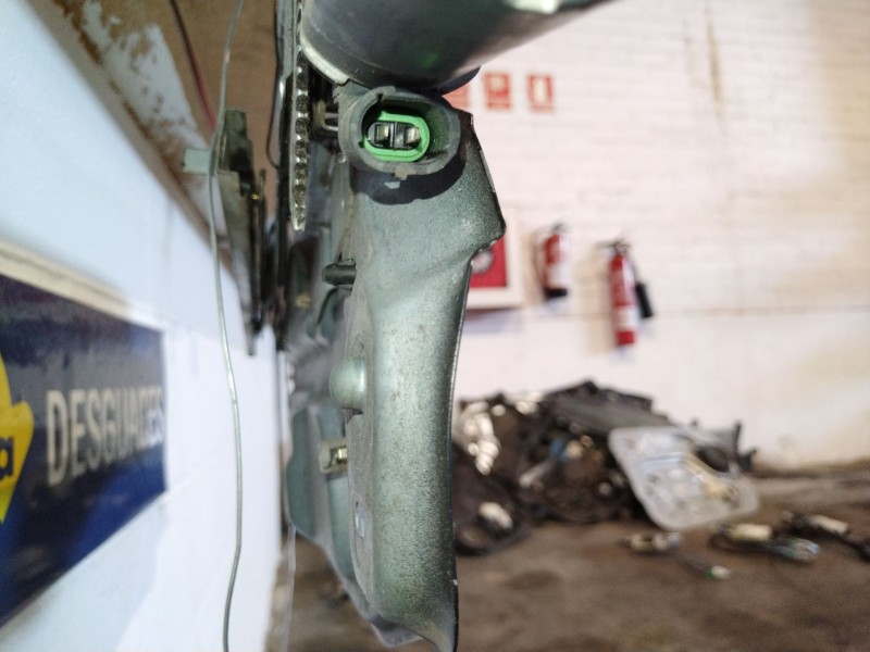 Recambio de elevalunas delantero izquierdo para renault laguna (b56) 1.9 dti rt referencia OEM IAM   