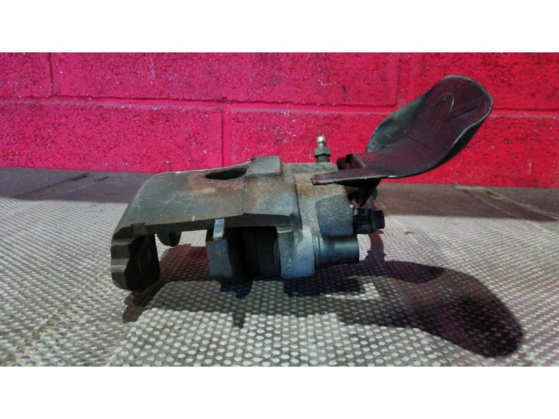 Recambio de pinza freno delantera derecha para volkswagen polo referencia OEM IAM    Recambio de pinza freno delantera derecha para volkswagen polo referencia OEM IAM