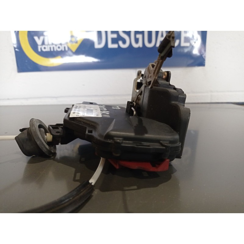 Recambio de cerradura puerta trasera derecha para audi a2 (8z)  | 0.00 - 0.05  | 0.00 - 0.05 referencia OEM IAM   
