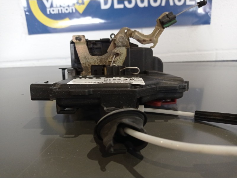 Recambio de cerradura puerta trasera derecha para audi a2 (8z)  | 0.00 - 0.05  | 0.00 - 0.05 referencia OEM IAM   