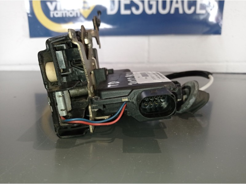 Recambio de cerradura puerta trasera derecha para audi a2 (8z)  | 0.00 - 0.05  | 0.00 - 0.05 referencia OEM IAM   