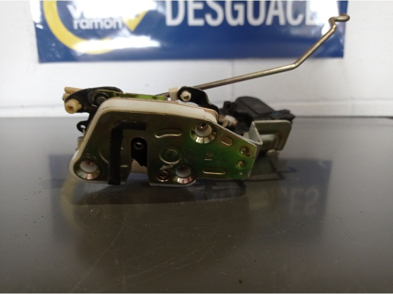 Recambio de cerradura puerta delantera derecha para daewoo matiz referencia OEM IAM    Recambio de cerradura puerta delantera derecha para daewoo matiz referencia OEM IAM