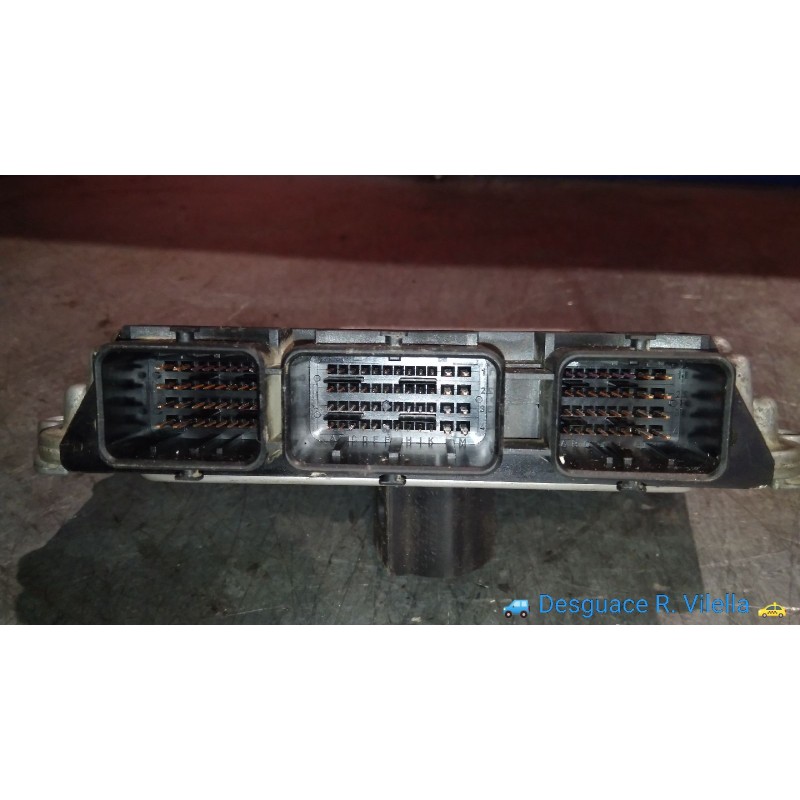 Recambio de centralita motor uce para renault scenic ii authentique | 0.03 - ... authentique | 0.03 - ... referencia OEM IAM 028