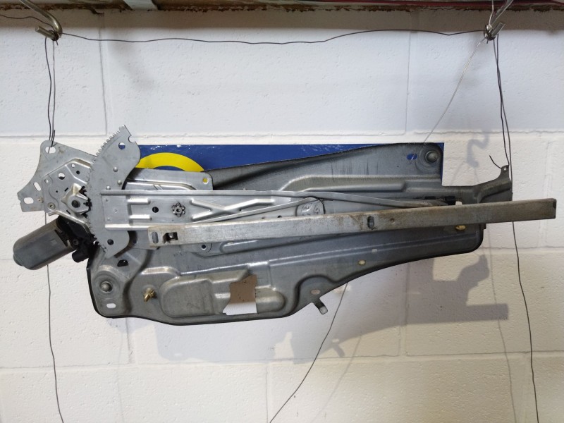 Recambio de elevalunas delantero derecho para renault laguna (b56) 1.9 dti rt referencia OEM IAM   