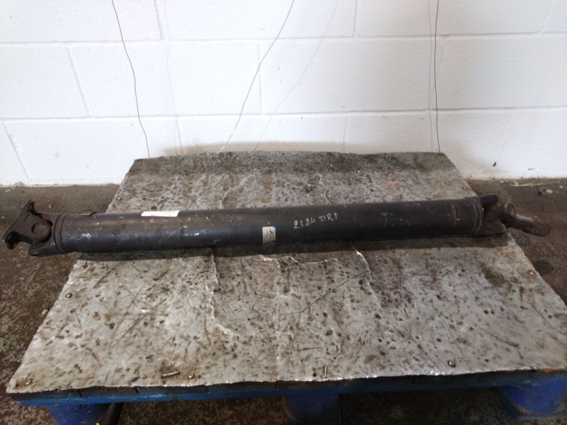 Recambio de cardan trasero para nissan cabstar e110 | ... e110 | ... referencia OEM IAM    Recambio de cardan trasero para nissan cabstar e110 | ... e110 | ... referencia OEM IAM