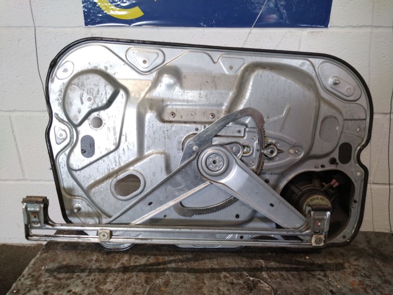 Recambio de elevalunas delantero derecho para ford focus berlina (cap) 1.8 tdci turbodiesel cat referencia OEM IAM   