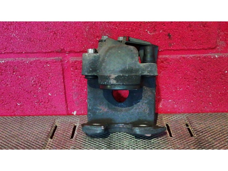 Recambio de pinza freno delantera izquierda para volkswagen polo referencia OEM IAM    Recambio de pinza freno delantera izquierda para volkswagen polo referencia OEM IAM