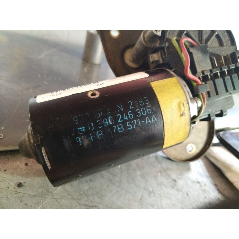 Recambio de motor limpia delantero para ford fiesta berl./express básico | 08.80 - ... básico | 08.80 - ... referencia OEM IAM  