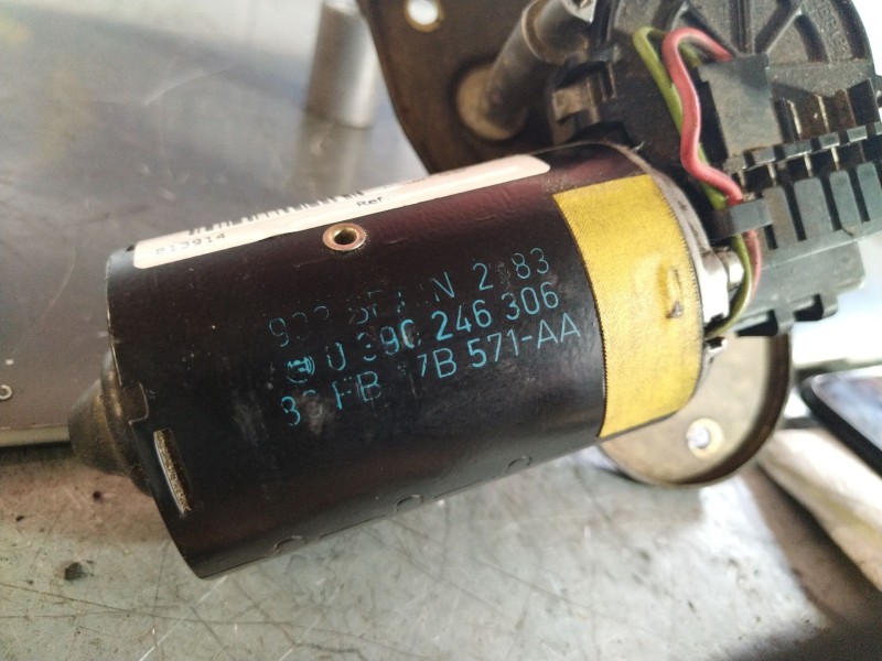 Recambio de motor limpia delantero para ford fiesta berl./express básico | 08.80 - ... básico | 08.80 - ... referencia OEM IAM  