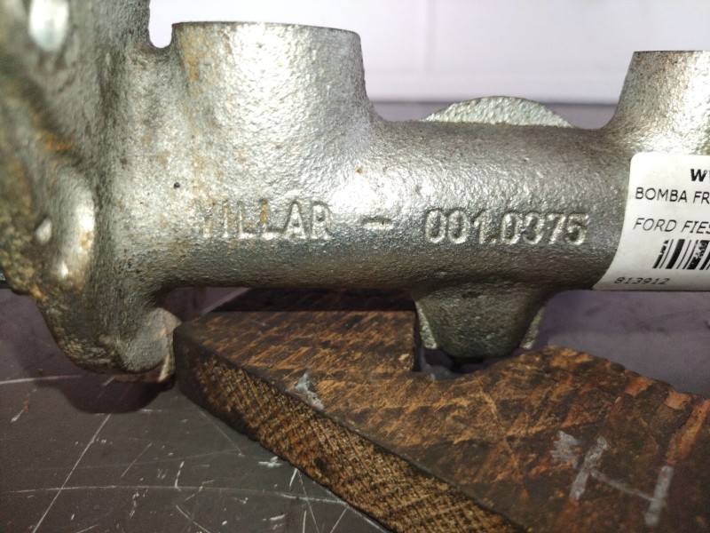 Recambio de bomba freno para ford fiesta berl./express básico | 08.80 - ... básico | 08.80 - ... referencia OEM IAM 0010375  