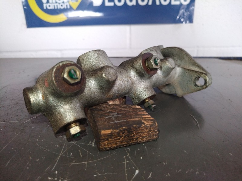 Recambio de bomba freno para ford fiesta berl./express básico | 08.80 - ... básico | 08.80 - ... referencia OEM IAM 0010375  