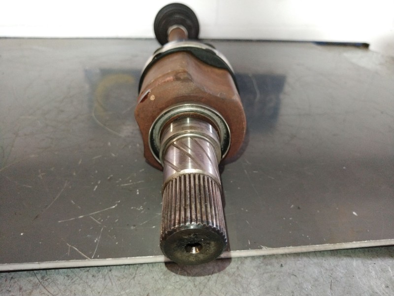 Recambio de transmision delantera izquierda para renault megane ii (bm0/1_, cm0/1_) 1.9 dci referencia OEM IAM   