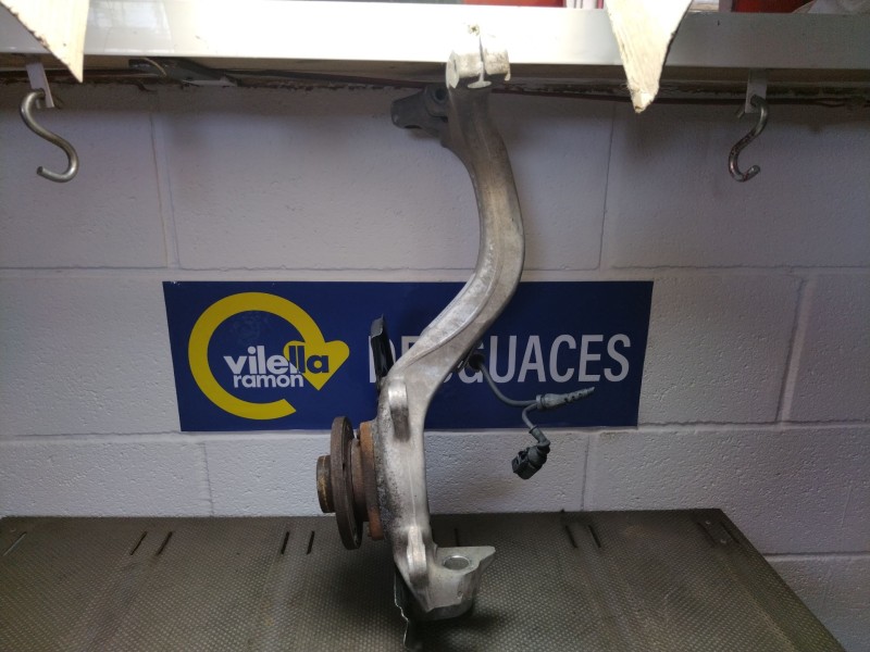 Recambio de mangueta delantera izquierda para audi a4 berlina (8e) 2.5 tdi quattro (132kw) referencia OEM IAM   