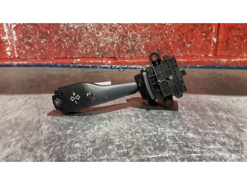 Recambio de mando intermitentes para bmw serie 5 berlina (e39)  | 0.95 - 0.03  | 0.95 - 0.03 referencia OEM IAM   