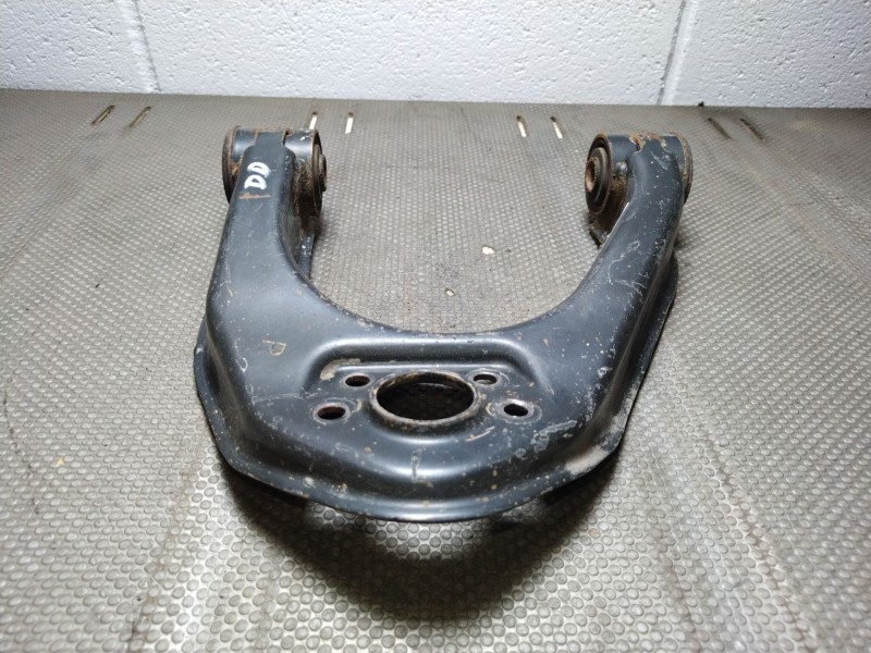 Recambio de brazo suspension inferior delantero derecho para nissan cabstar e110 | ... e110 | ... referencia OEM IAM    Recambio de brazo suspension inferior delantero derecho para nissan cabstar e110 | ... e110 | ... referencia OEM IAM