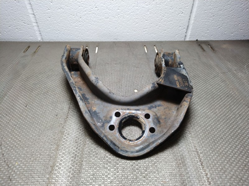 Recambio de brazo suspension inferior delantero derecho para nissan cabstar e110 | ... e110 | ... referencia OEM IAM    Recambio de brazo suspension inferior delantero derecho para nissan cabstar e110 | ... e110 | ... referencia OEM IAM