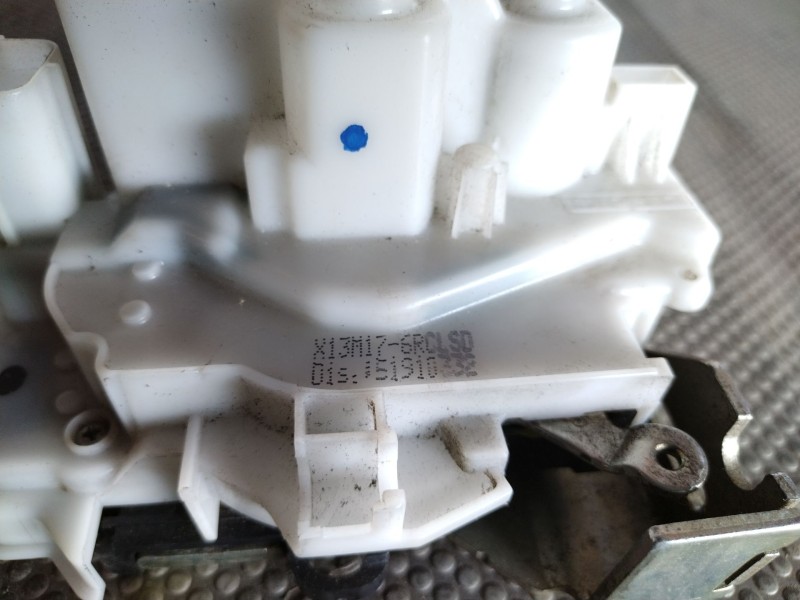 Recambio de cerradura puerta delantera derecha para fiat doblo active referencia OEM IAM 51910332   Recambio de cerradura puerta delantera derecha para fiat doblo active referencia OEM IAM 51910332