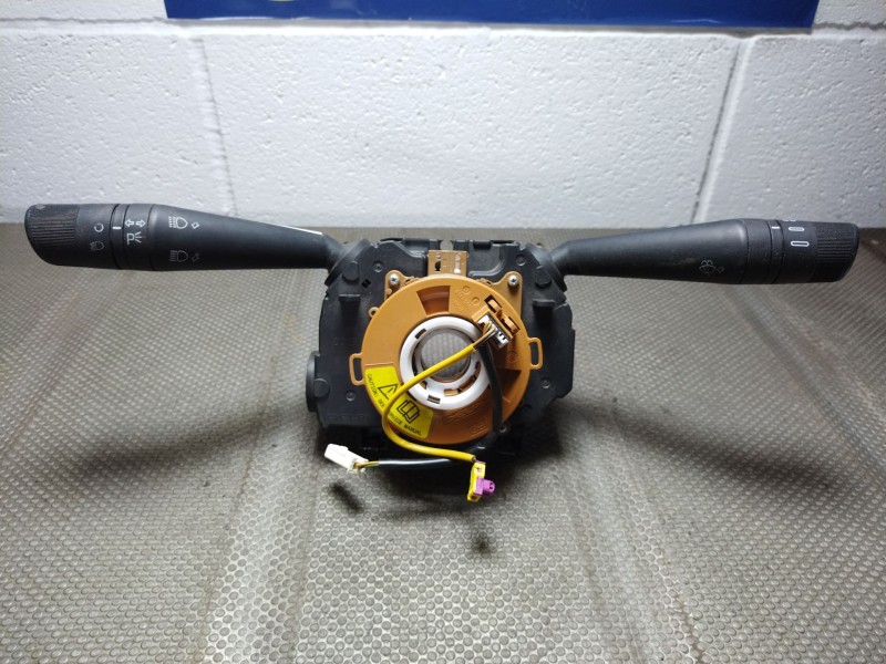 Recambio de anillo airbag para fiat doblo active referencia OEM IAM 28381520   Recambio de anillo airbag para fiat doblo active referencia OEM IAM 28381520