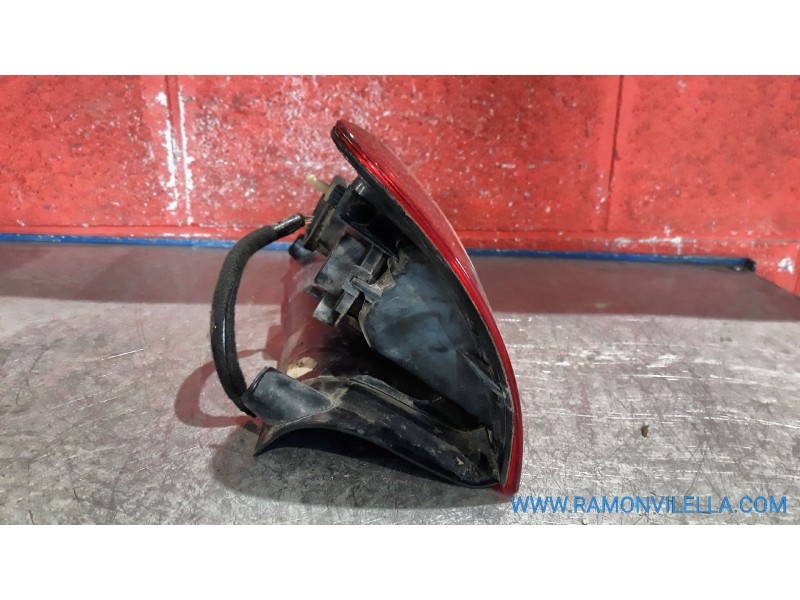 Recambio de piloto trasero izquierdo para renault espace iv (jk0) 2.2 dci turbodiesel | 0.02 - ... 2.2 dci turbodiesel | 0.02 - 