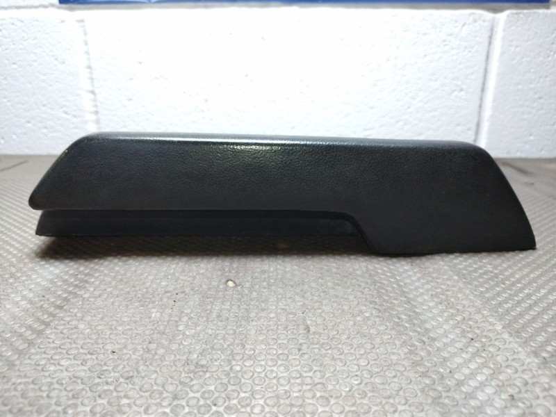 Recambio de maneta interior delantera izquierda para renault r5 r5 1.1 tl referencia OEM IAM   