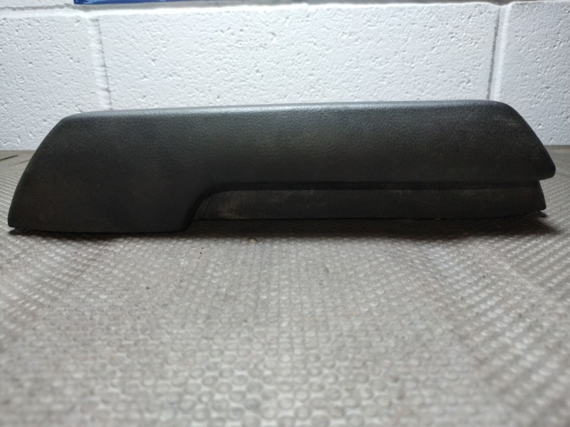 Recambio de maneta interior delantera derecha para renault r5 r5 1.1 tl referencia OEM IAM   