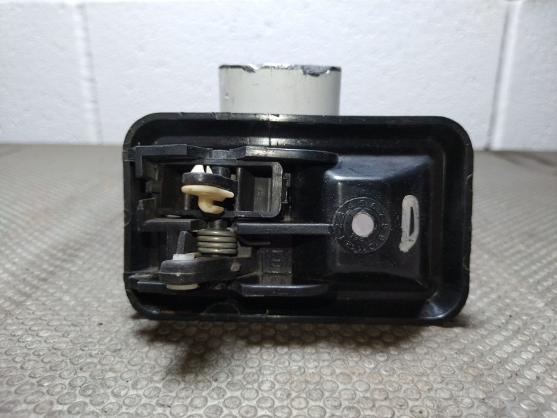 Recambio de maneta interior delantera derecha para renault r5 r5 1.1 tl referencia OEM IAM   