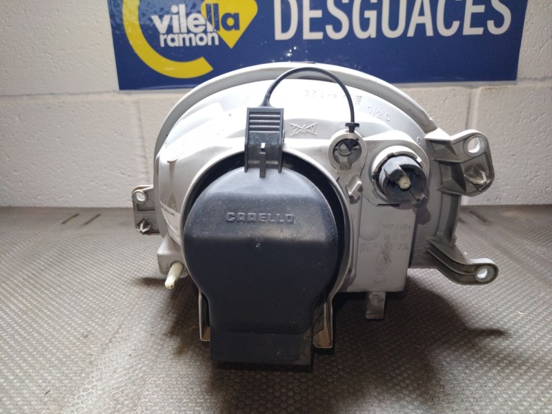 Recambio de faro derecho para renault twingo (co6) 1.2 | 0.93 - ... 1.2 | 0.93 - ... referencia OEM IAM   