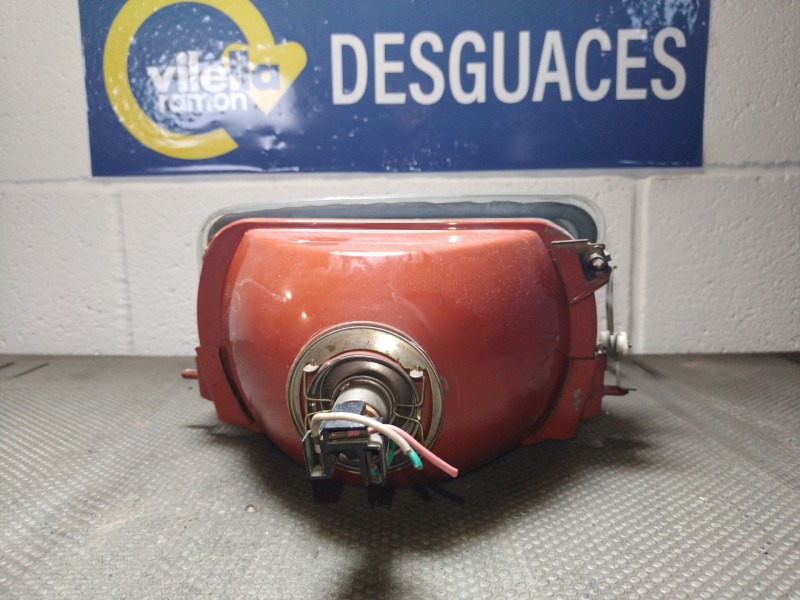 Recambio de faro izquierdo para renault r5 r5 1.1 tl referencia OEM IAM   