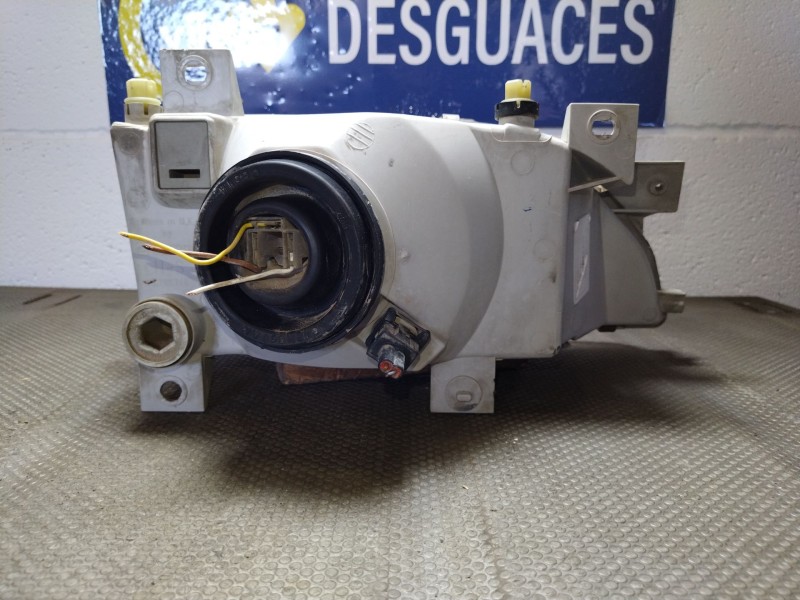 Recambio de faro izquierdo para ford escort referencia OEM IAM   