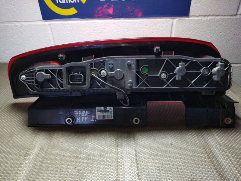 Recambio de piloto trasero izquierdo para fiat doblo active referencia OEM IAM    Recambio de piloto trasero izquierdo para fiat doblo active referencia OEM IAM