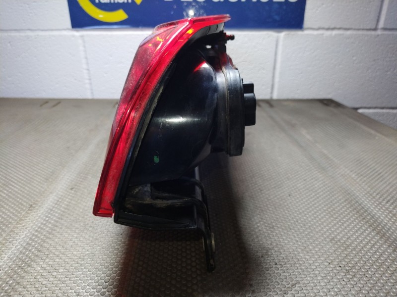 Recambio de piloto trasero derecho para fiat doblo active referencia OEM IAM 00518106730   Recambio de piloto trasero derecho para fiat doblo active referencia OEM IAM 00518106730