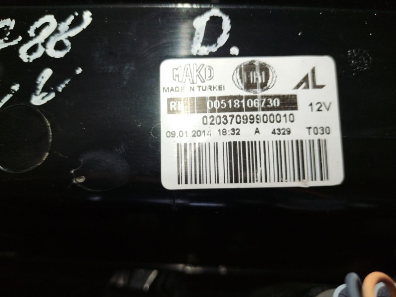 Recambio de piloto trasero derecho para fiat doblo active referencia OEM IAM 00518106730   Recambio de piloto trasero derecho para fiat doblo active referencia OEM IAM 00518106730