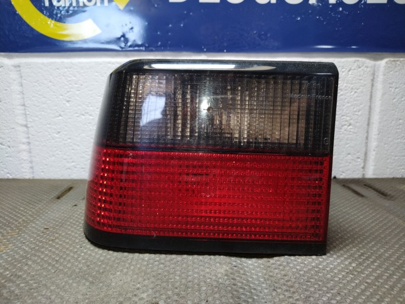 Recambio de piloto trasero izquierdo para citroen xantia berlina 2.1 td sx referencia OEM IAM   