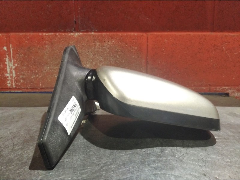 Recambio de retrovisor derecho para toyota corolla verso (e12)  | 0.02 - 0.04  | 0.02 - 0.04 referencia OEM IAM ELECTRIC  