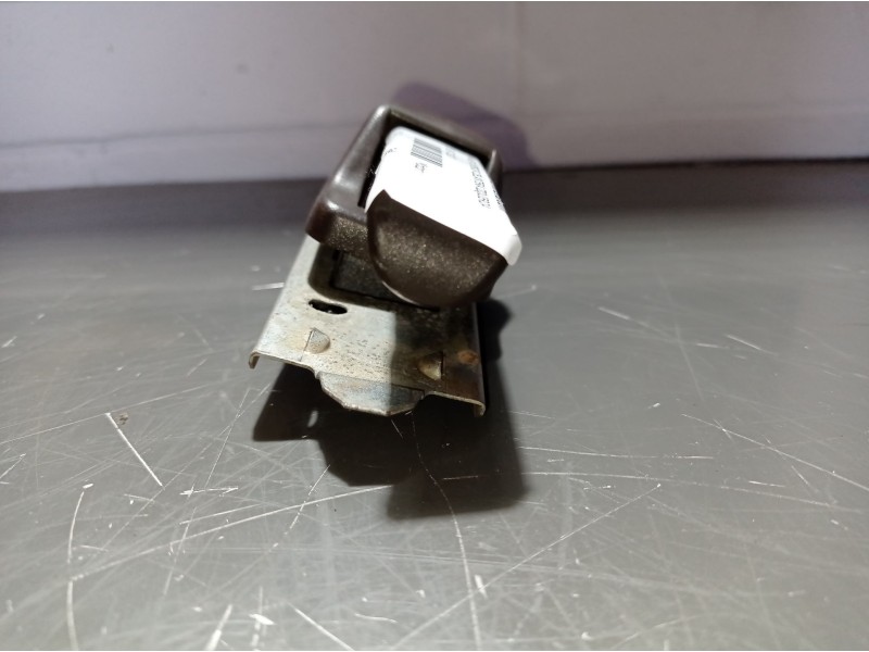 Recambio de maneta interior delantera izquierda para seat 131 referencia OEM IAM   
