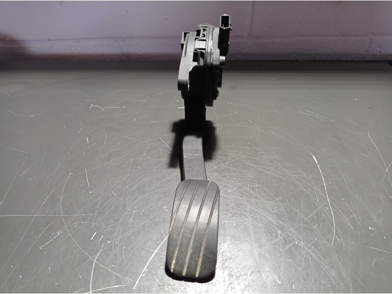 Recambio de potenciometro pedal para renault master referencia OEM IAM 8200672369C   Recambio de potenciometro pedal para renault master referencia OEM IAM 8200672369C