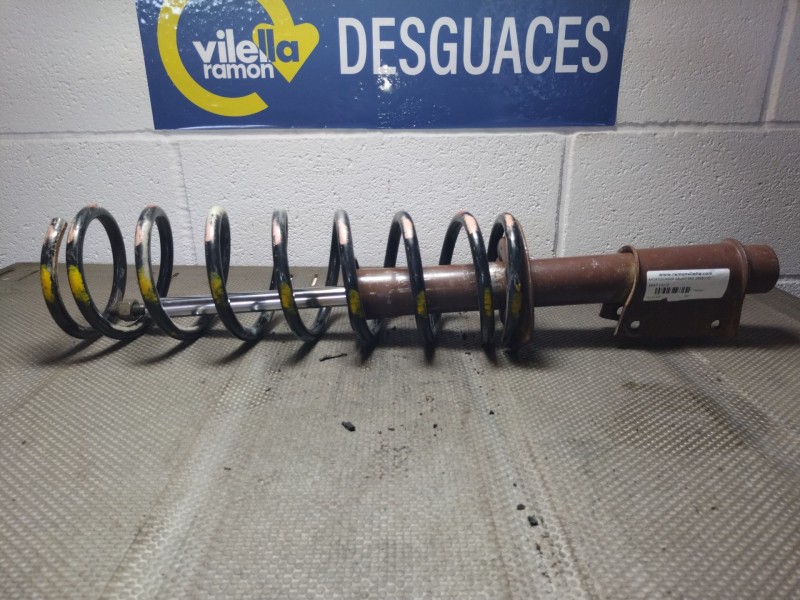 Recambio de amortiguador delantero derecho para seat 131 referencia OEM IAM   