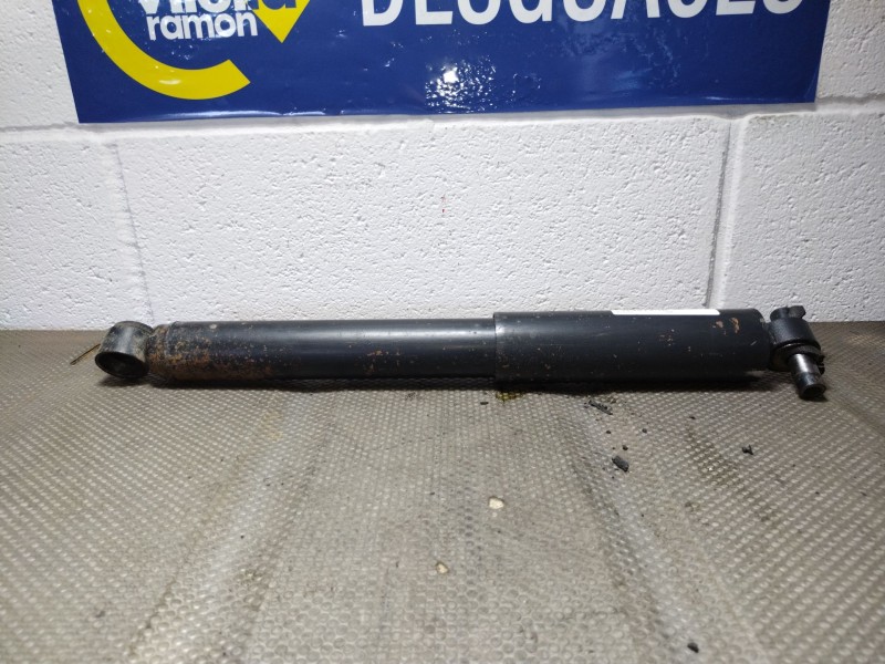 Recambio de amortiguador trasero para seat 131 referencia OEM IAM   