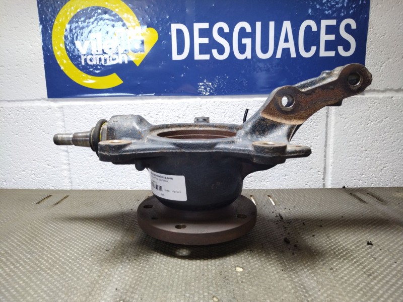 Recambio de mangueta delantera izquierda para renault master referencia OEM IAM    Recambio de mangueta delantera izquierda para renault master referencia OEM IAM